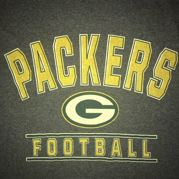 Green Bay Packers Football T-Shirt - Picture 2 of 3